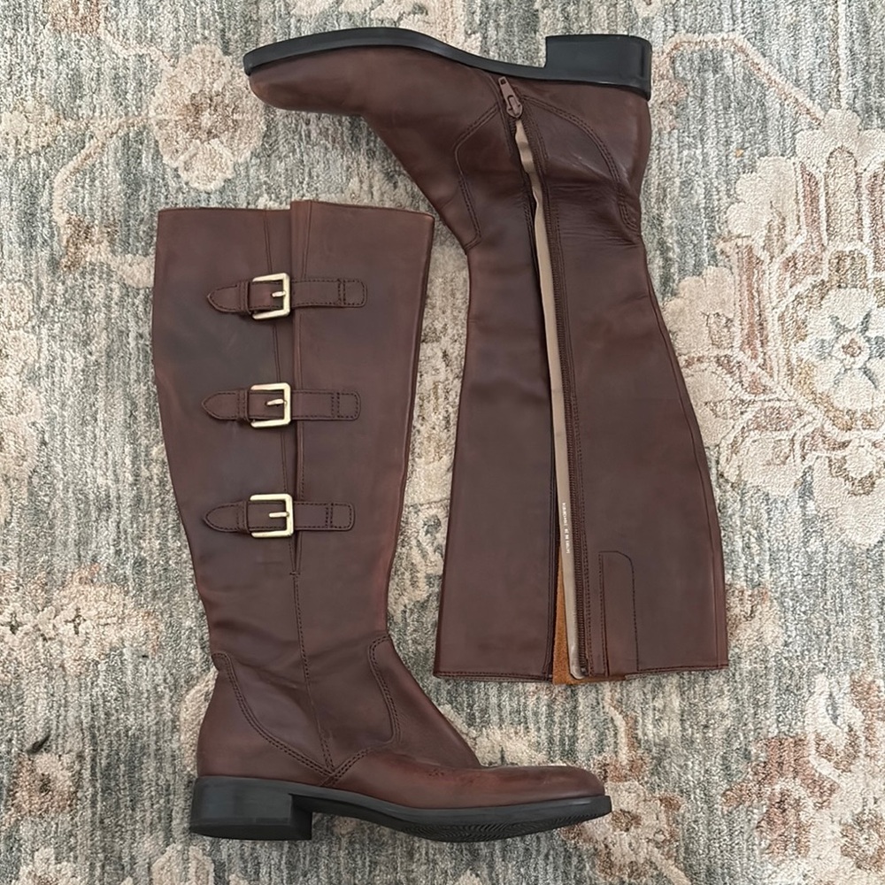Ecco Dark Brown Leather Boots